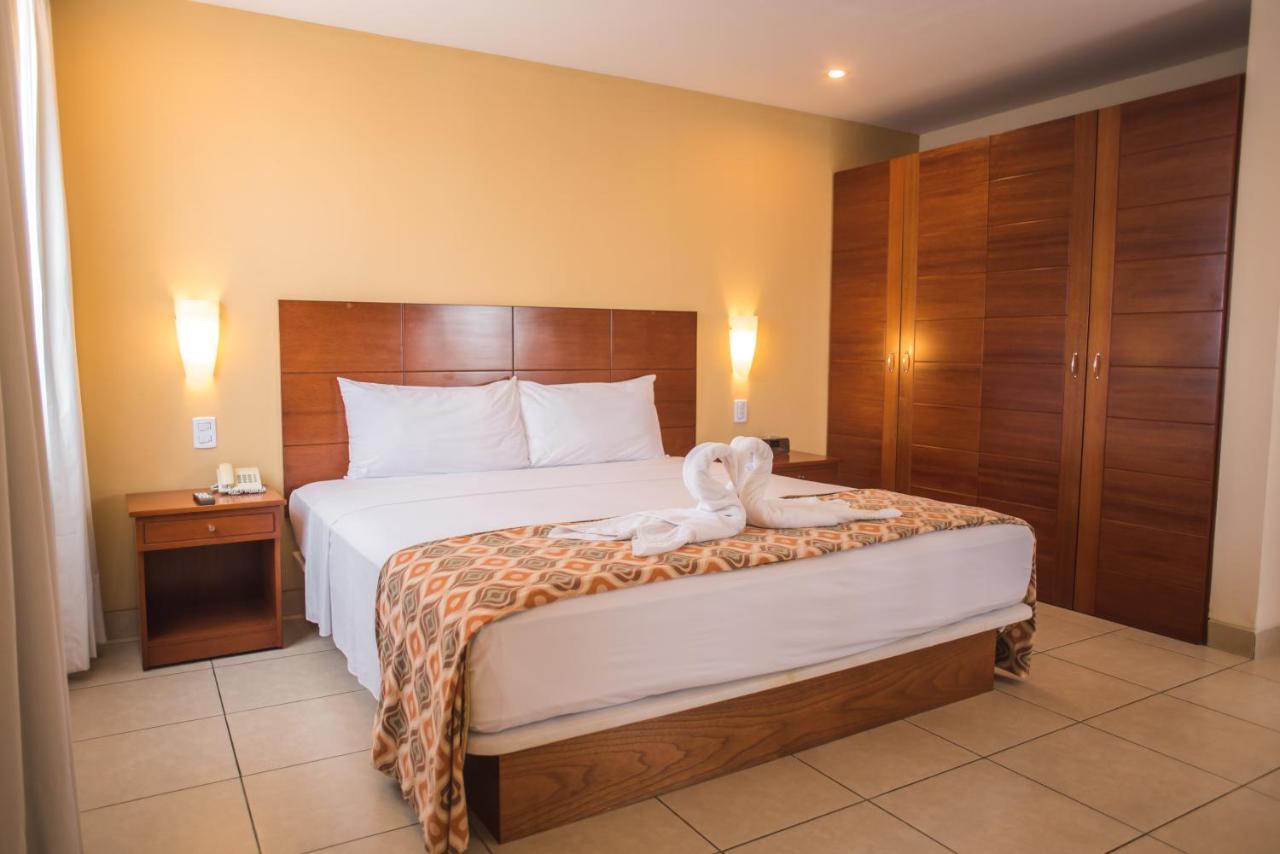วินด์แฮม โกสตา เดล ซอล ปูกัยปา Hotel ปูคาลปา ภายนอก รูปภาพ A bedroom at the hotel