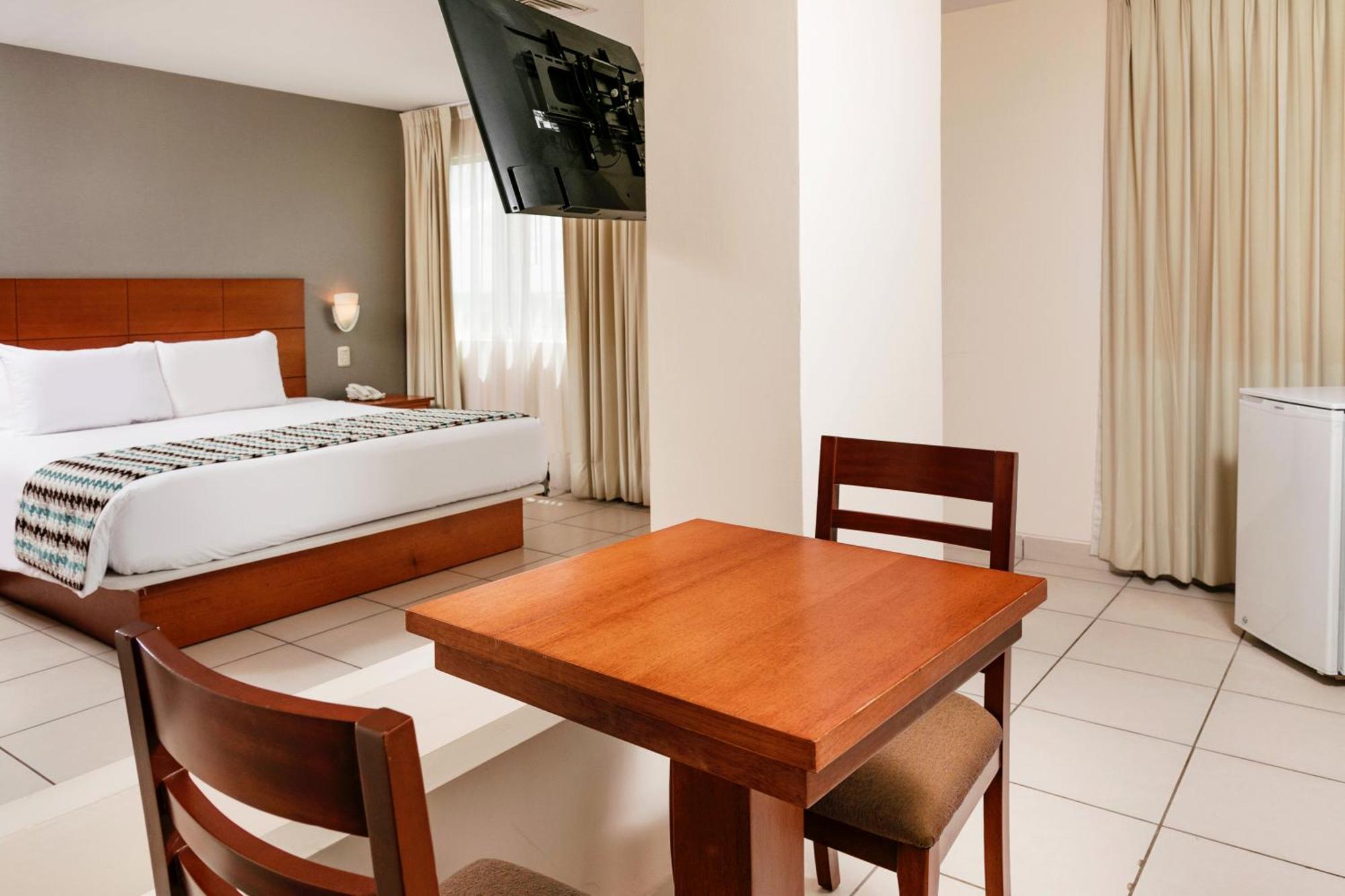 วินด์แฮม โกสตา เดล ซอล ปูกัยปา Hotel ปูคาลปา ภายนอก รูปภาพ