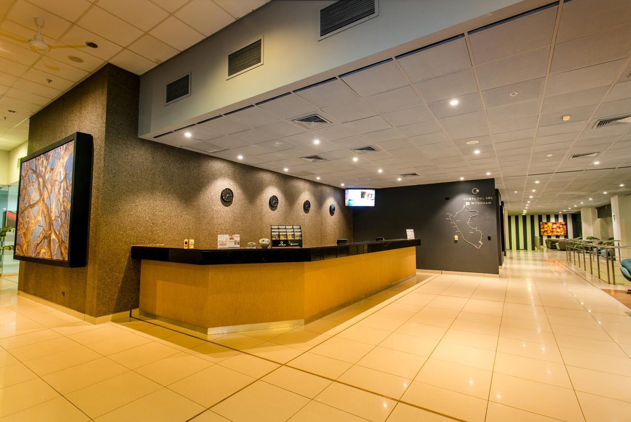 วินด์แฮม โกสตา เดล ซอล ปูกัยปา Hotel ปูคาลปา ภายนอก รูปภาพ The Qantas First Lounge at Perth International Airport