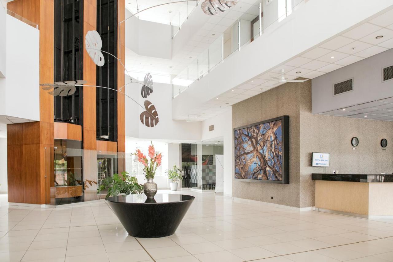 วินด์แฮม โกสตา เดล ซอล ปูกัยปา Hotel ปูคาลปา ภายนอก รูปภาพ Interior of the hospital